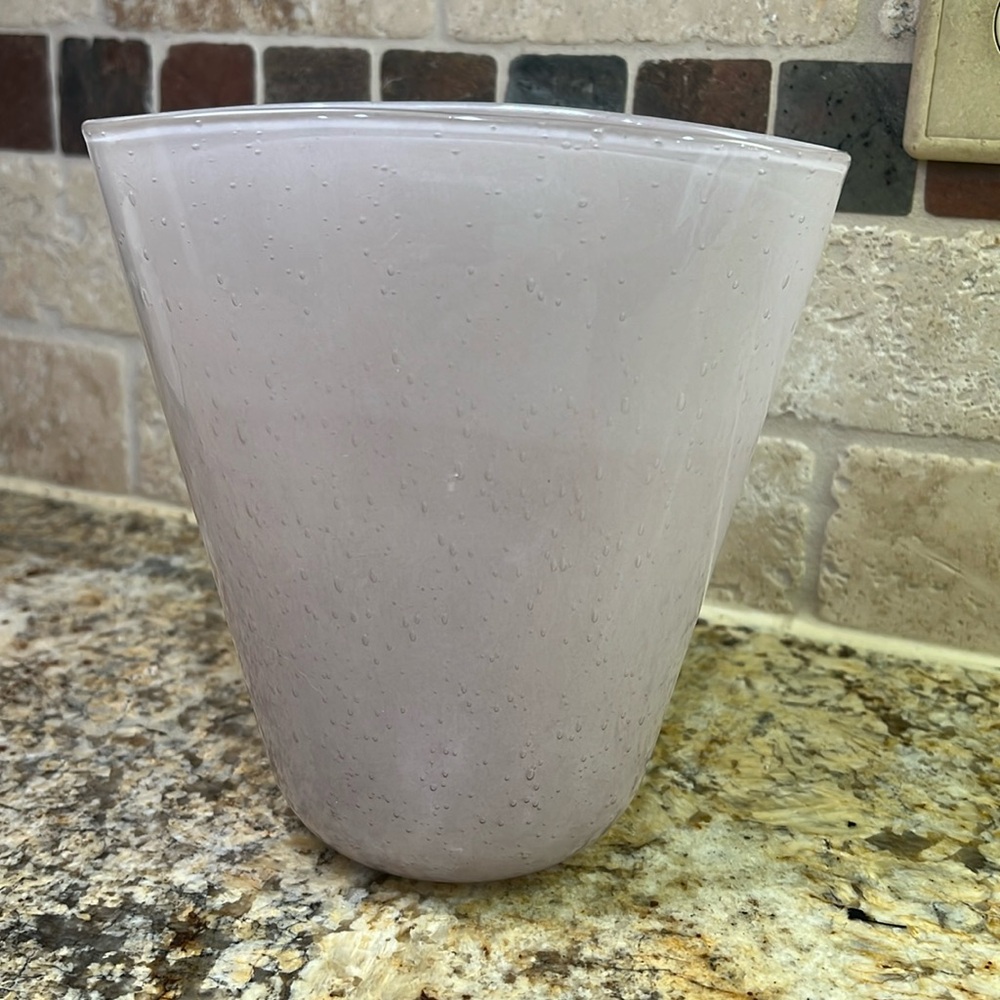 Glass vase
